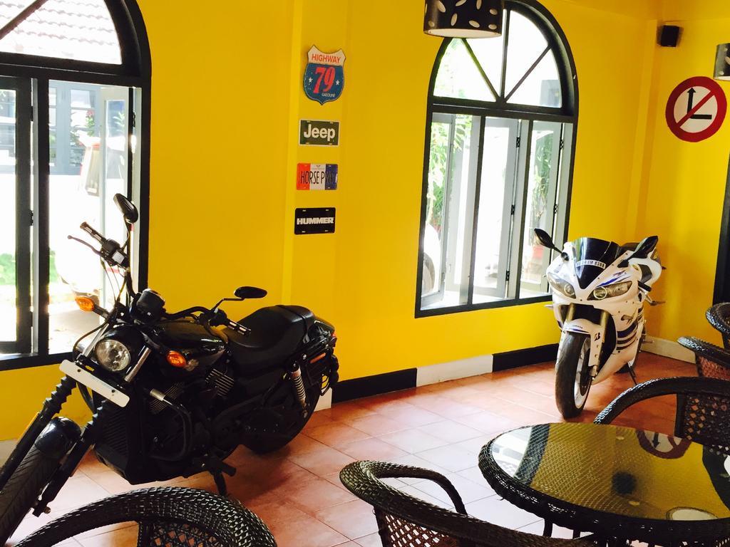 Elphinstone Residency Bed & Breakfast Kochi Exterior photo
