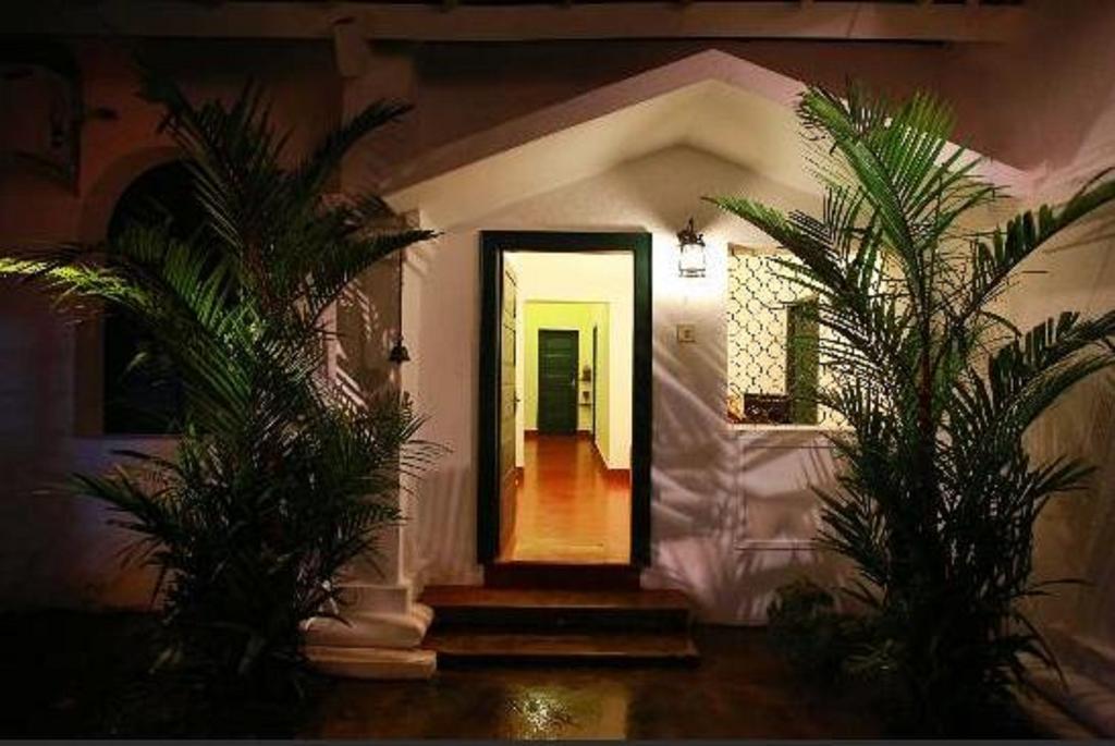Elphinstone Residency Bed & Breakfast Kochi Exterior photo