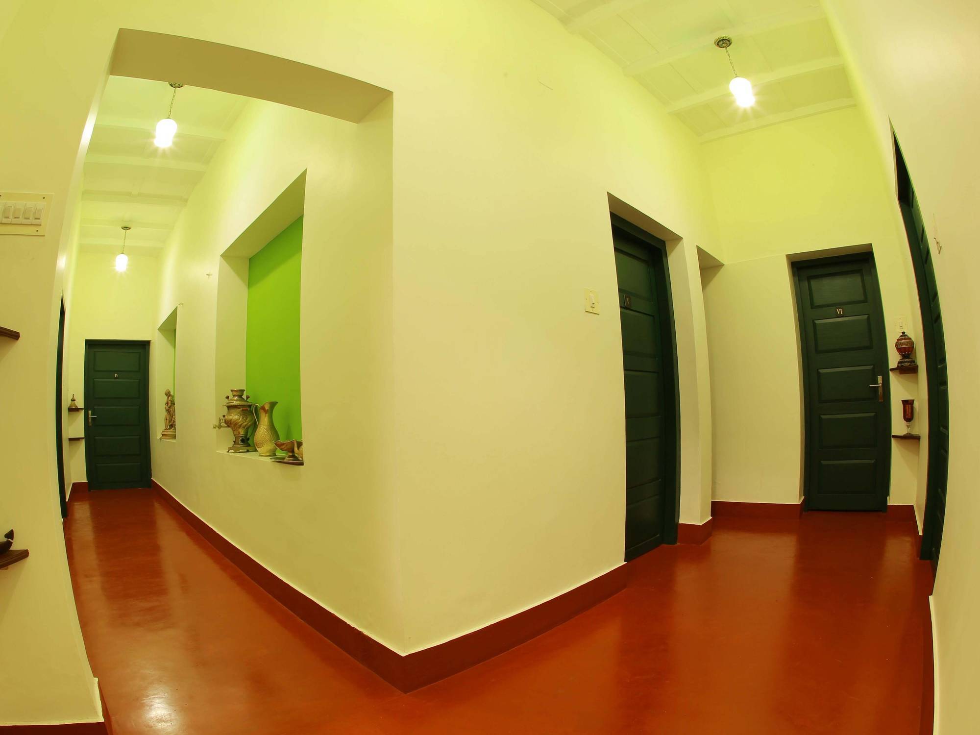 Elphinstone Residency Bed & Breakfast Kochi Exterior photo